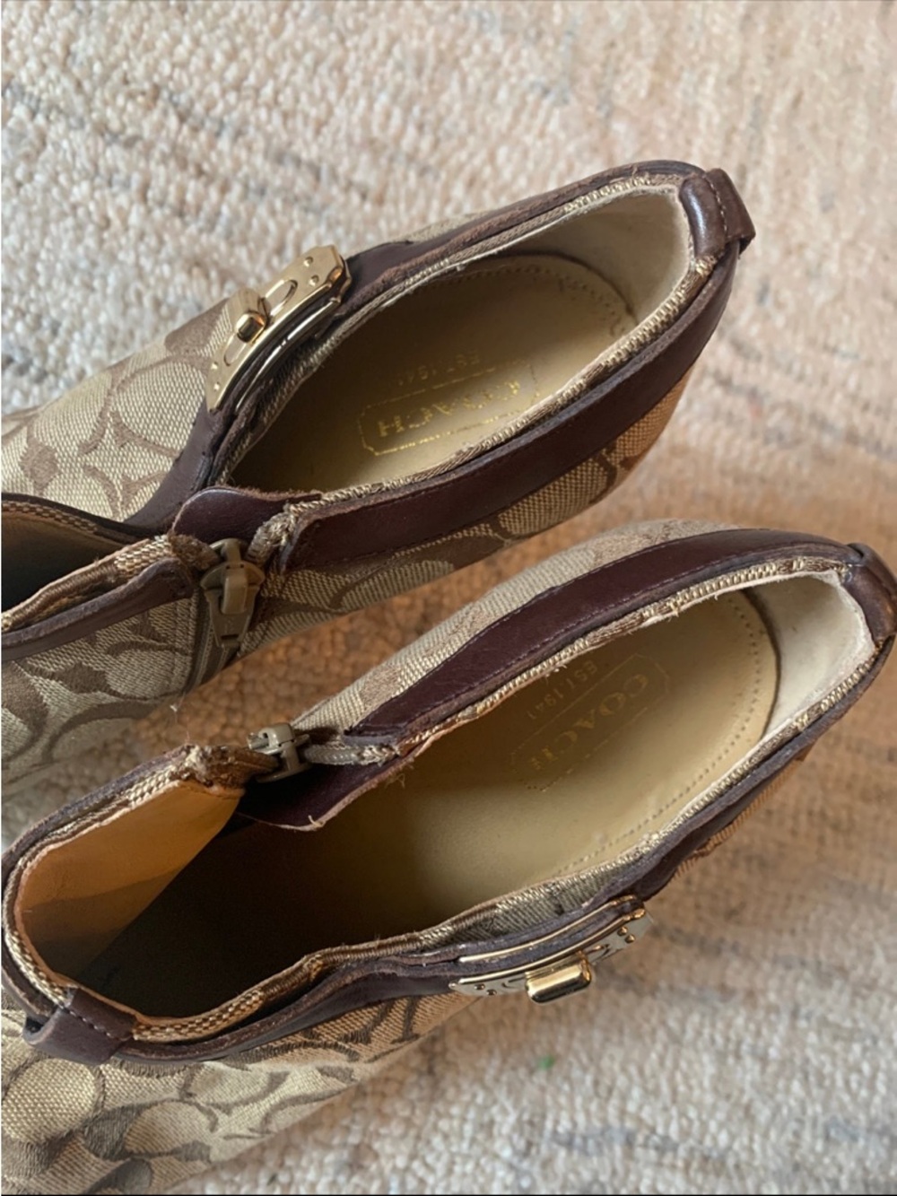 Coach Signature Khaki Heeled Booties Shoes Boots Heels Legacy Brown / Size 10 - Picture 2 of 7
